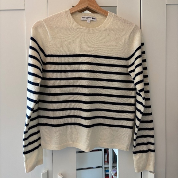 Ines De La Fressange Sweaters - Ines de La Fressange x UNIQLO 100% Cashmere Crewneck Sweater